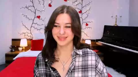 Snapshot of ladyofcandy chatting on 03.07.25 Amelia online show from 03.07.25