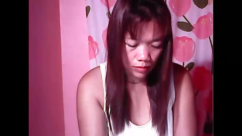 Snapshot of ladysweet4u69 chatting on 05.28.26 ladysweet4u69 online show from 05.28.26
