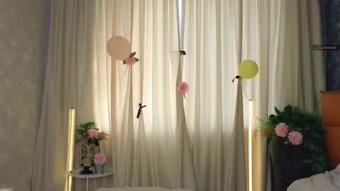 Lilia online show from 10.08.25