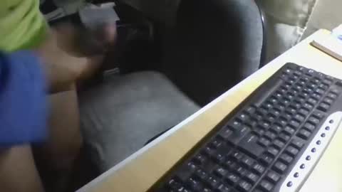 Snapshot of lagenovadura chatting on 04.01.26 La Genova esta Dura beard boy male dick mastubate latinosexy latinohot latino glasses mature strong stronglegs online show from 04.01.26