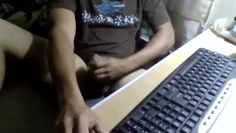 Snapshot of lagenovadura chatting on 04.04.26 La Genova esta Dura beard boy male dick mastubate latinosexy latinohot latino glasses mature strong stronglegs online show from 04.04.26