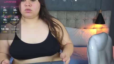    online show from 11.15.25