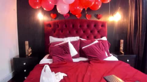 Laia  online show from 02.19.26