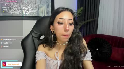 Snapshot of laila_angel chatting on 03.08.25 laila_angel online show from 03.08.25