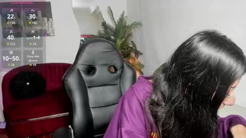 laila_angel online show from 12.22.25