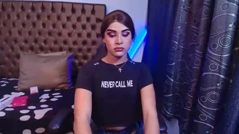 Camila online show from 04.08.26