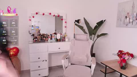 Snapshot of laira_scott chatting on 02.17.26 Laira online show from 02.17.26