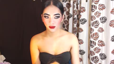 YoungMisstresslaira not into cheap online show from 12.01.24