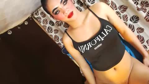 YoungMisstresslaira not into cheap online show from 12.06.24