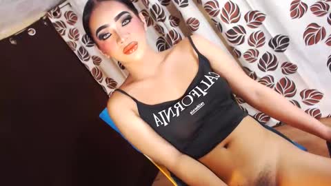 YoungMisstresslaira not into cheap online show from 12.11.24