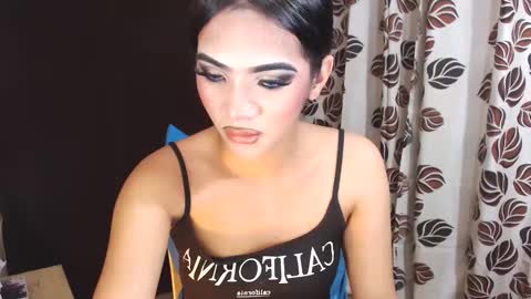 YoungMisstresslaira not into cheap online show from 01.03.25