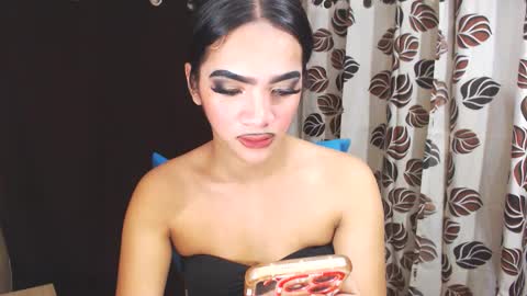 YoungMisstresslaira not into cheap online show from 01.09.25