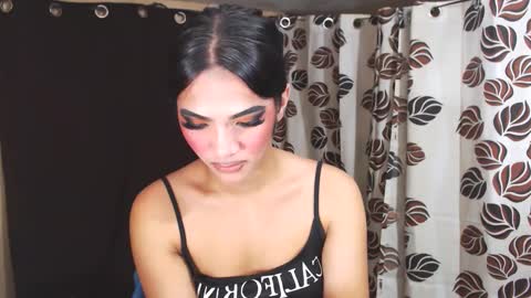 YoungMisstresslaira not into cheap online show from 01.10.25