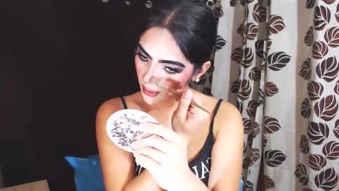 YoungMisstresslaira not into cheap online show from 01.18.25