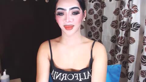 YoungMisstresslaira not into cheap online show from 01.26.25