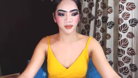 YoungMisstresslaira not into cheap online show from 01.31.25