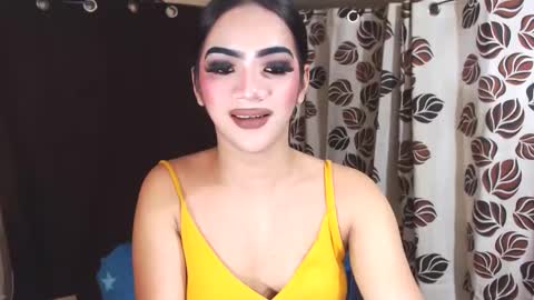 YoungMisstresslaira not into cheap online show from 02.01.25
