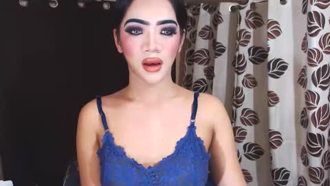 YoungMisstresslaira not into cheap online show from 02.06.25