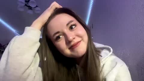 Snapshot of lakishalatzig chatting on 04.15.26 Zofia online show from 04.15.26