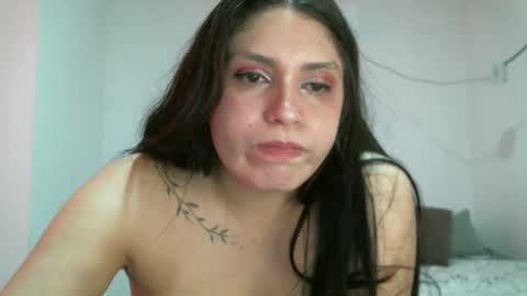 Snapshot of lala_gomez01 chatting on 12.20.24 laura gomez online show from 12.20.24