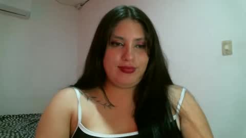 Snapshot of lala_gomez01 chatting on 02.24.25 laura gomez online show from 02.24.25
