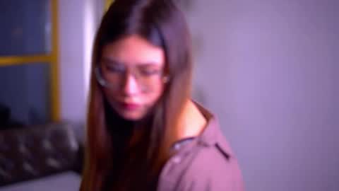 Snapshot of lali_tali chatting on 10.28.25 Lilium like a flower online show from 10.28.25