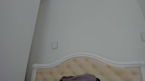 Snapshot of lallie_ chatting on 09.18.25 Lallie  online show from 09.18.25