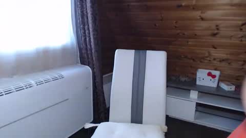 Snapshot of lamadrina006 chatting on 10.17.25 LaMadrina006 online show from 10.17.25