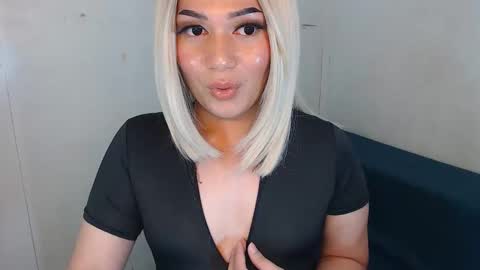 Snapshot of lamerystone chatting on 10.29.25 Lamery online show from 10.29.25