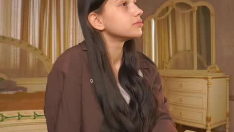 Snapshot of lamonicaptak chatting on 06.04.26 Emily online show from 06.04.26