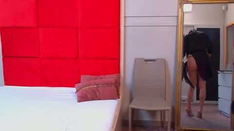 LanaBanner online show from 04.20.26