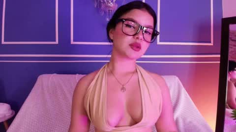 Snapshot of lana_beket_ chatting on 10.05.25 Lana online show from 10.05.25