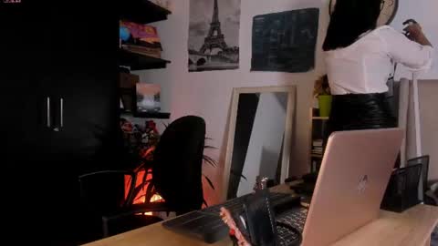 Snapshot of lana_beket_ chatting on 07.18.26 Lana online show from 07.18.26