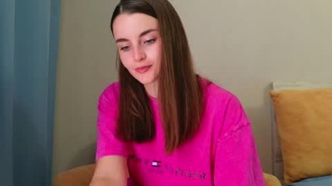 lana_gl online show from 04.22.26