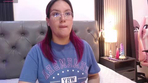 Snapshot of lana_sweett2 chatting on 06.03.26 lana_sweett2 online show from 06.03.26