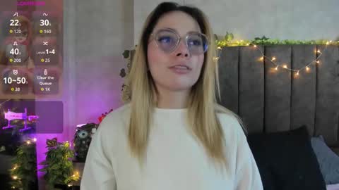 Snapshot of lanaamills chatting on 02.22.26 Lana online show from 02.22.26