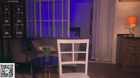 Lana online show from 09.10.25