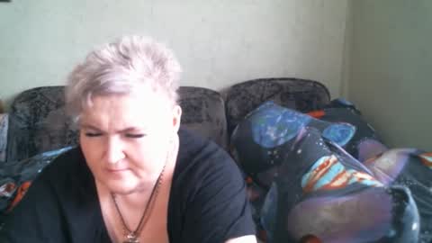 lanacat555 online show from 04.11.26