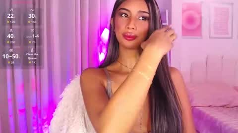 Snapshot of lanadel_hilton chatting on 09.23.25 Lana online show from 09.23.25