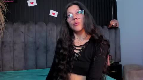 Snapshot of lanadelrey_1 chatting on 02.16.26 Lana online show from 02.16.26