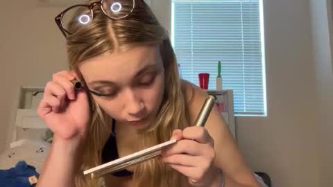 lanademira online show from 04.08.26