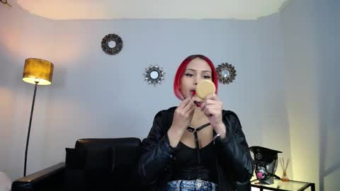 Snapshot of lanadoux_ chatting on 12.08.24 Mistress Lana online show from 12.08.24