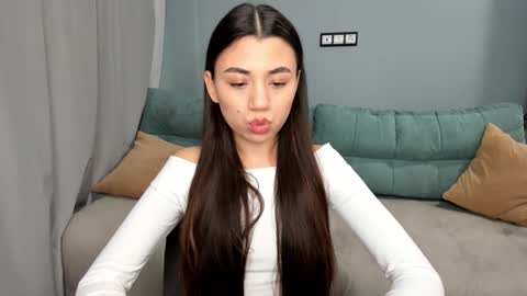 Lana online show from 11.10.25