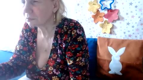 LovelyQueen online show from 06.26.26
