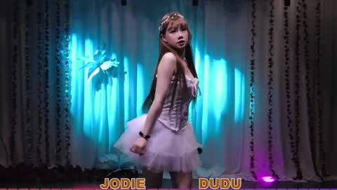 lankwaifong_cindy online show from 04.21.26