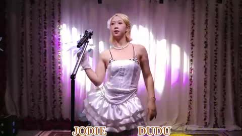 lankwaifong_cindy online show from 05.08.26