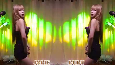 lankwaifong_cindy online show from 06.11.26