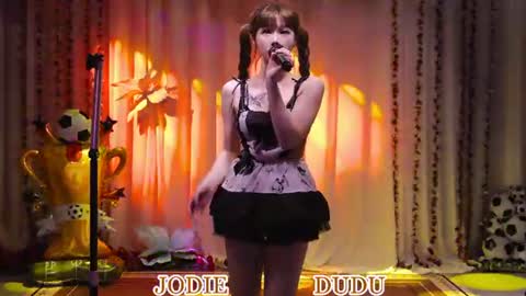 lankwaifong_cindy online show from 07.02.26