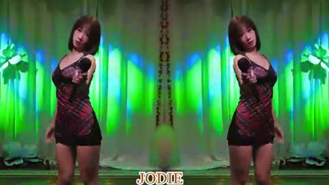 lankwaifong_cindy online show from 07.06.26
