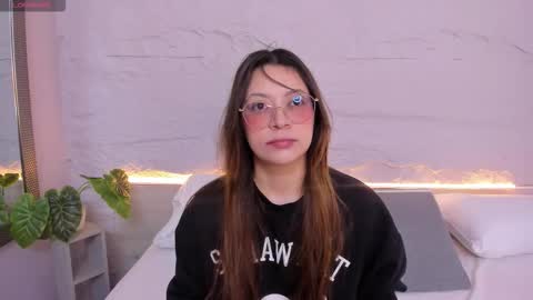 Lanna online show from 02.21.26